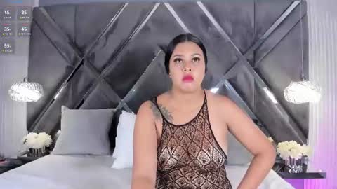 Mariana Evans online show from 07/30/26, 11:42