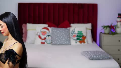 Mya   online show from 12/15/25, 04:28