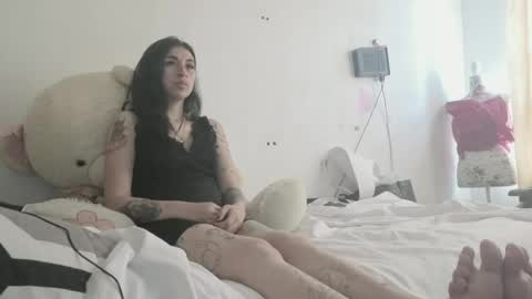 miagosling  NTMU  Dont forget follow me  online show from 07/06/26, 06:10
