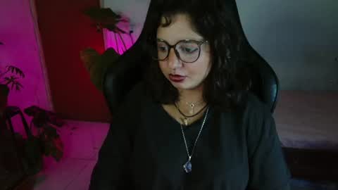 myamillor online show from 07/10/26, 12:04