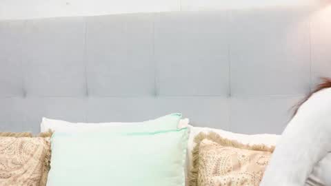 Snapshot of myamuse chatting on 10/14/25, 05:52 MyaMuse online show from 10/14/25, 05:52