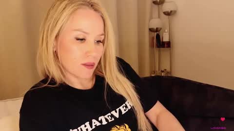 Mya-be Yours P online show from 10/31/25, 11:50