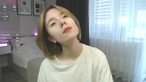 Snapshot of mybabylana chatting on 05/27/26, 11:07 Lana online show from 05/27/26, 11:07