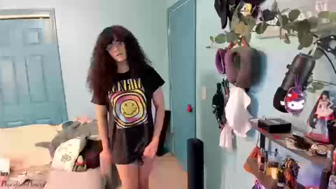 Grace online show from 09/13/25, 04:51