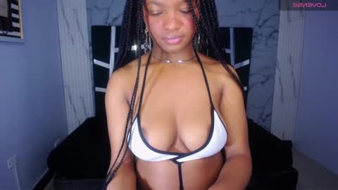 mychell_ch online show from 01/11/25, 04:16