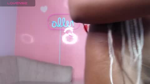 mychell_ch online show from 02/21/25, 07:34