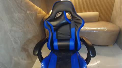 mychell_ch online show from 09/09/25, 03:50