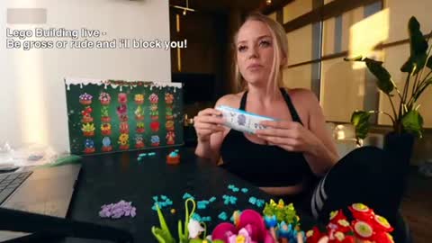 MyCookieJar online show from 12/19/25, 12:28