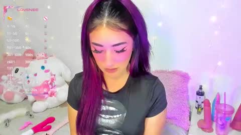    online show from 10/08/25, 10:18