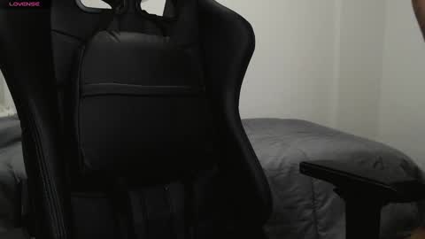 Snapshot of myhairymacho chatting on 01/11/25, 02:04 Juan OF myhairymacho online show from 01/11/25, 02:04