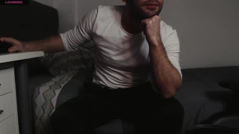 Snapshot of myhairymacho chatting on 02/18/25, 12:48 Juan OF myhairymacho online show from 02/18/25, 12:48