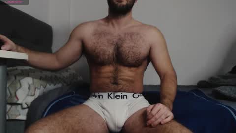 Snapshot of myhairymacho chatting on 02/23/25, 06:23 Juan OF myhairymacho online show from 02/23/25, 06:23