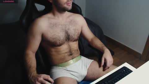 Snapshot of myhairymacho chatting on 02/28/25, 12:52 Juan OF myhairymacho online show from 02/28/25, 12:52
