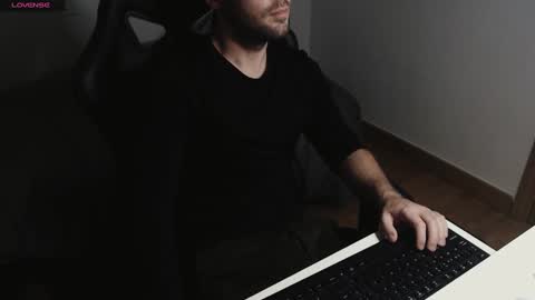 Snapshot of myhairymacho chatting on 03/02/25, 06:30 Juan OF myhairymacho online show from 03/02/25, 06:30