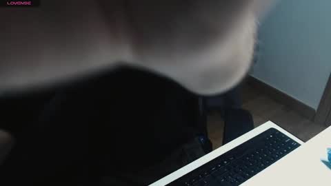 Snapshot of myhairymacho chatting on 03/03/25, 01:21 Juan OF myhairymacho online show from 03/03/25, 01:21