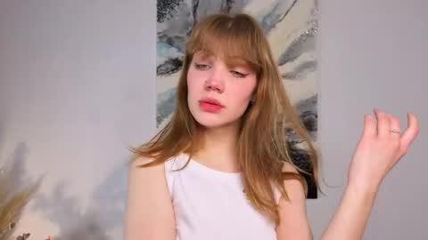 Snapshot of myismira chatting on 11/08/25, 04:23 Mira online show from 11/08/25, 04:23