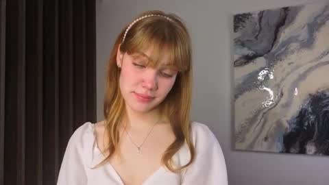 Snapshot of myismira chatting on 11/27/25, 04:03 Mira online show from 11/27/25, 04:03