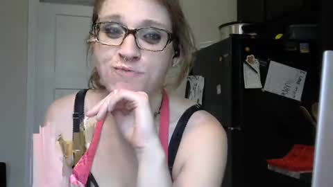 Snapshot of myke_drop chatting on 12/10/24, 04:06 MykeMiguelEl Gato online show from 12/10/24, 04:06