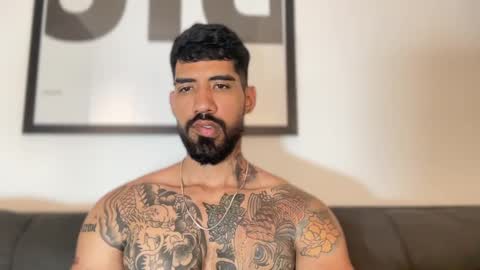 Snapshot of myke_esthetic chatting on 12/10/24, 07:05 Myke esthetic online show from 12/10/24, 07:05