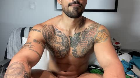 Snapshot of myke_esthetic chatting on 09/15/25, 07:08 Myke esthetic online show from 09/15/25, 07:08