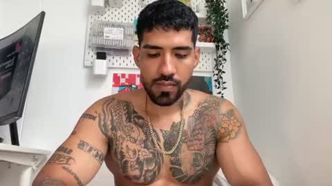 Myke esthetic online show from 06/15/26, 04:42