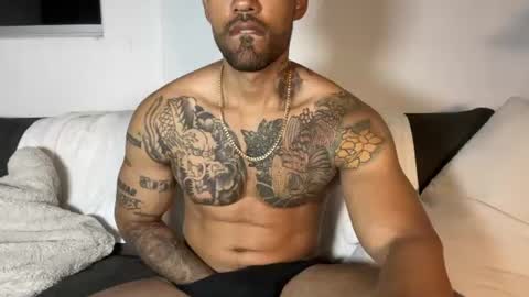 Myke esthetic online show from 07/10/26, 05:34