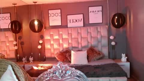 myla rossi online show from 09/10/25, 11:38