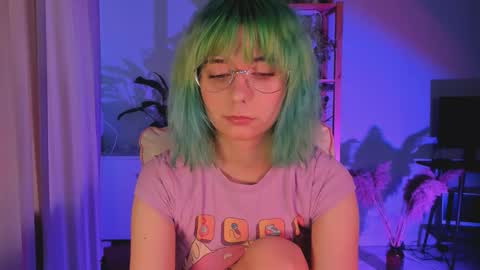 Snapshot of mylaweb chatting on 11/20/25, 06:02 MylaFlores online show from 11/20/25, 06:02