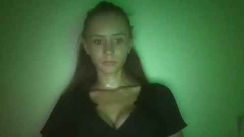 Snapshot of mylittle_flame chatting on 10/18/25, 07:47 mylittle_flame online show from 10/18/25, 07:47