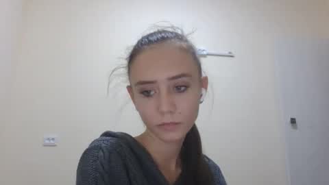 Snapshot of mylittle_flame chatting on 11/16/25, 04:12 mylittle_flame online show from 11/16/25, 04:12