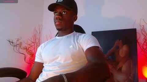 Mylo Wallace  online show from 02/10/25, 09:58