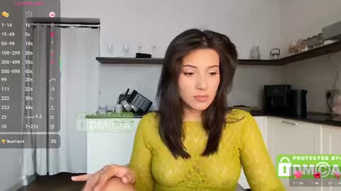 hey its Mel online show from 06/17/26, 02:40