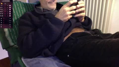 Bi sexy guy lovense hush is on private is open or password show tip if you like. online show from 12/05/24, 03:39