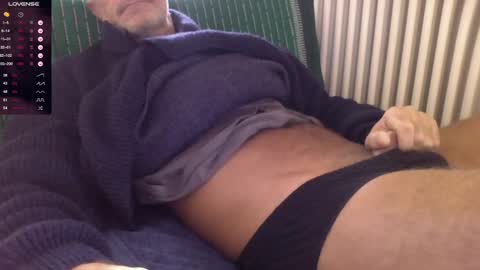 Bi sexy guy lovense hush is on private is open or password show tip if you like. online show from 12/07/24, 08:55