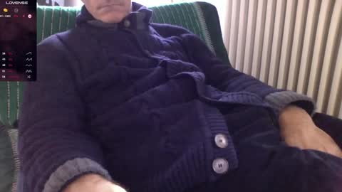 Bi sexy guy lovense hush is on private is open or password show tip if you like. online show from 12/09/24, 10:22