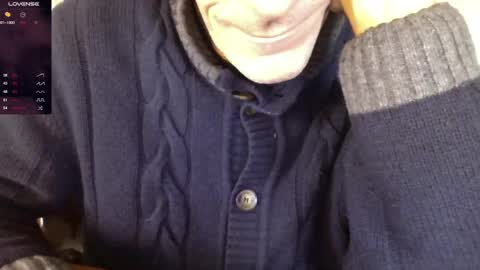 Bi sexy guy lovense hush is on private is open or password show tip if you like. online show from 12/22/24, 07:44