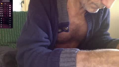 Bi sexy guy lovense hush is on private is open or password show tip if you like. online show from 12/29/24, 08:22