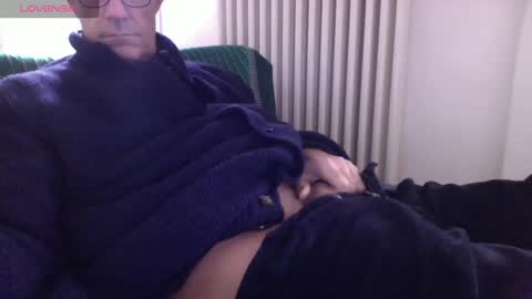 Bi sexy guy lovense hush is on private is open or password show tip if you like. online show from 01/16/25, 11:58