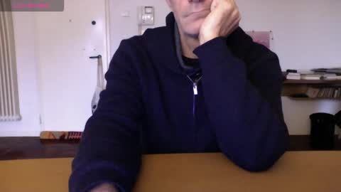 Bi sexy guy lovense hush is on private is open or password show tip if you like. online show from 01/06/26, 08:29