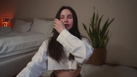 Sima online show from 11/12/25, 09:10