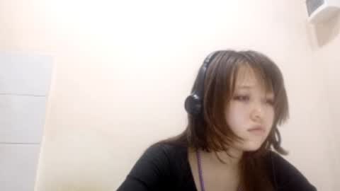 Chloe online show from 10/22/25, 03:56