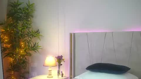 Miryam online show from 07/24/26, 08:23