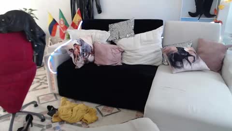 Snapshot of myrnasexxx chatting on 02/02/25, 02:13 Myrna Sessions online show from 02/02/25, 02:13