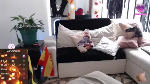 Snapshot of myrnasexxx chatting on 02/09/25, 06:58 Myrna Sessions online show from 02/09/25, 06:58