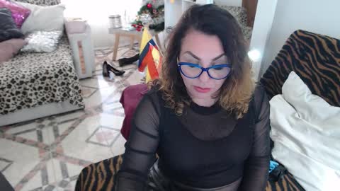 Myrna Sessions online show from 12/13/25, 07:53