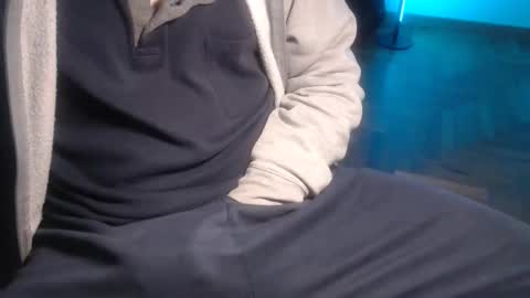 Snapshot of mysecr3tsins chatting on 12/04/25, 11:08 Ben online show from 12/04/25, 11:08