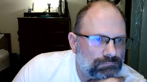 Snapshot of mysecretaccount0311 chatting on 11/18/25, 05:01 Tony online show from 11/18/25, 05:01