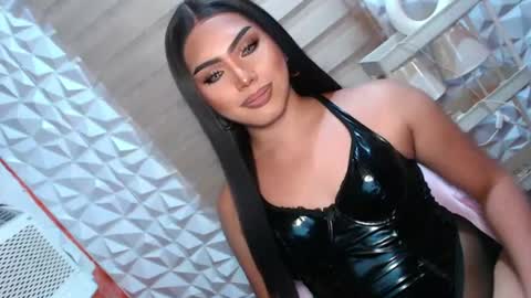 Snapshot of mysterious_diva chatting on 07/03/26, 12:00 SUPPORT GODDESS TRISHA AND DONT FORGET TO FOLLOW ME online show from 07/03/26, 12:00