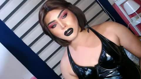 Snapshot of mysterious_diva chatting on 07/13/26, 02:20 SUPPORT GODDESS TRISHA AND DONT FORGET TO FOLLOW ME online show from 07/13/26, 02:20