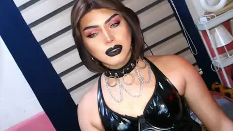 Snapshot of mysterious_diva chatting on 07/17/26, 03:07 SUPPORT GODDESS TRISHA AND DONT FORGET TO FOLLOW ME online show from 07/17/26, 03:07